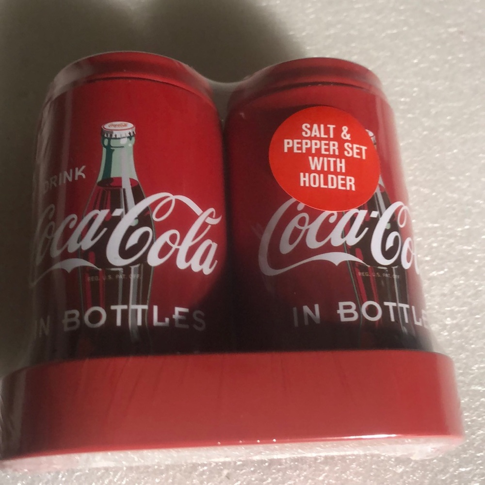Coca-Cola salt & pepper set with holder - tin Box